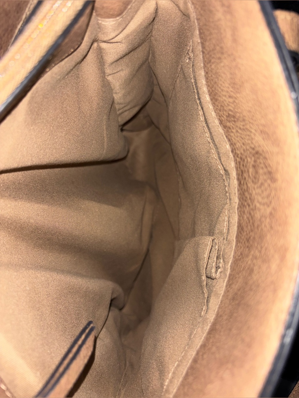 Bueno Tan Faux Leather Tote Bag - Picture 8 of 10